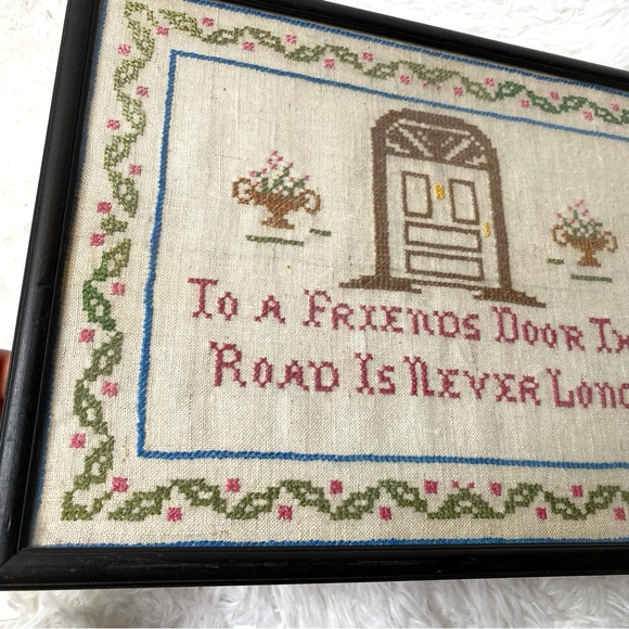 Antique “To A Friends Door The Road Is Never Long” Framed Cross Stitch - Picture 3 of 9